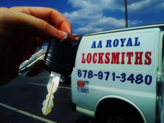 Boston Neighborhood Locksmith Boston, MA 617-206-2207 - mobile-locksmith-near-me