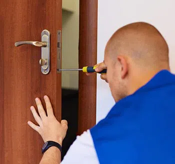 Boston Neighborhood Locksmith Boston, MA 617-206-2207 - rekey-locks-commercial